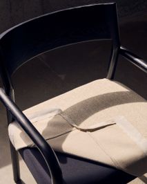 Armstoel FALCONERA - Zwart eikenhout / Beige stof KAV C0100140JD12