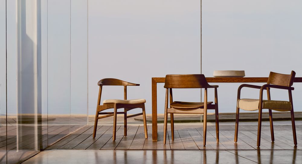 Armstoel FALCONERA - Natuurlijk eikenhout / Beige  KAV C0100138JD12