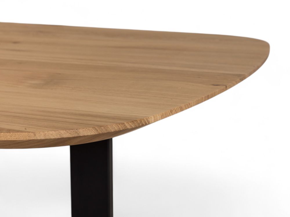 Eetkamertafel SVEN/JAX - Mat gelakt eiken/zwart C-VDD-1-TFL-281