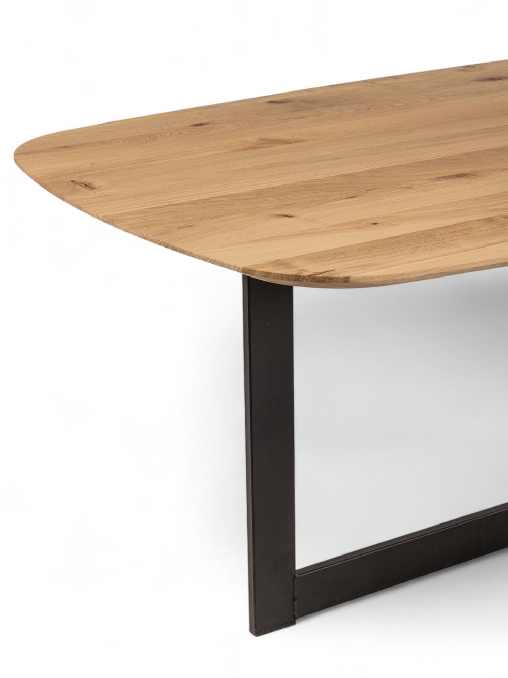 Eetkamertafel SVEN/JAX - Mat gelakt eiken/zwart C-VDD-1-TFL-281