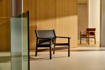 Fauteuil JAN - Oranje leder / Massief eikenhout KAV C00128LE13