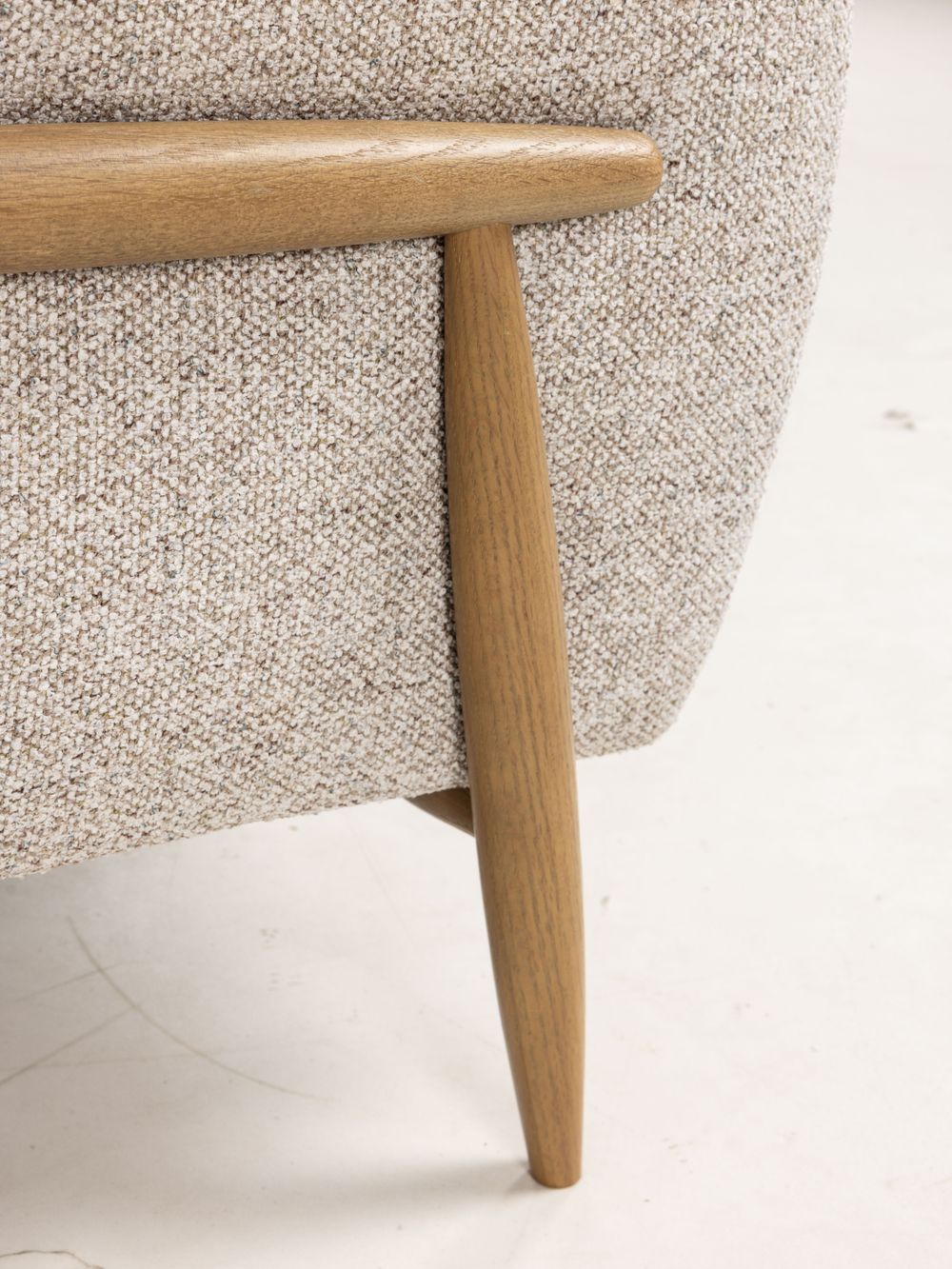 Hoeksalon APULIA - Lichtbruin RIV-93-001-SER03