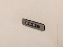 Relaxfauteuil met elektr hoofd- en lendensteun DUN CAL-161-000186-TEMS