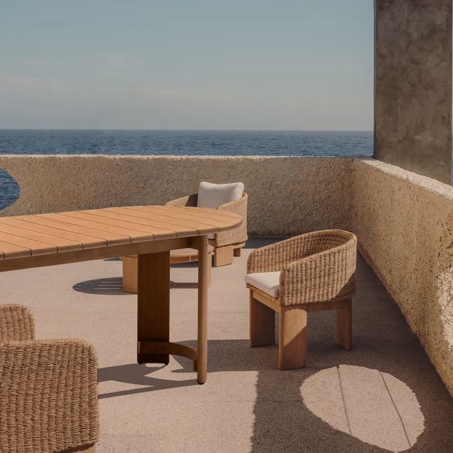 Ovale tuintafel XORIGUER - Eucalyptushout