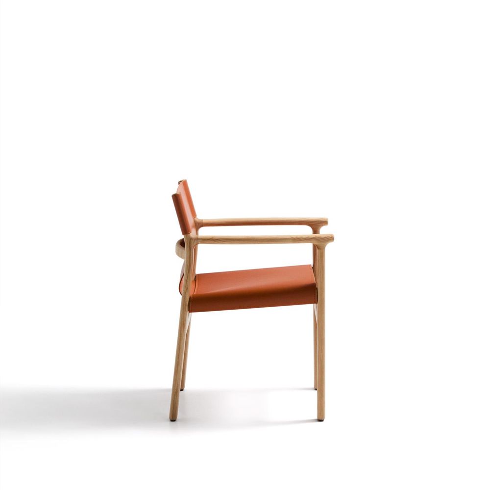 Armstoel JAN - Oranje leder / Massief eikenhout KAV C00126LE13