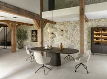 Eetkamertafel RAVELLO - Donker eikenfineer HEH 54554-BAS