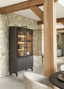 Vitrinekast RAVELLO - Donker eikenfineer/Glas HEH 54560-BAS