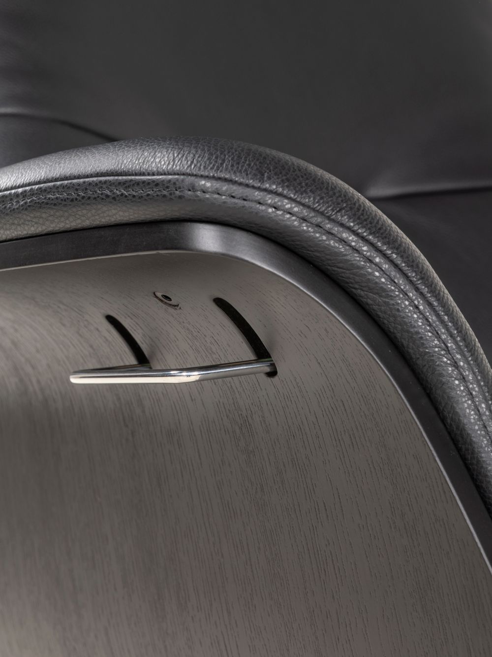 Relaxfauteuil TIMEOUT - Zwart CFM-20-000036-30-FBOB