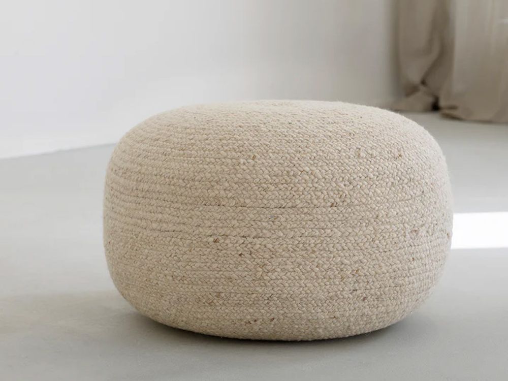 Poef EASE - L - Licht beige BSR-14-000001-LBEI