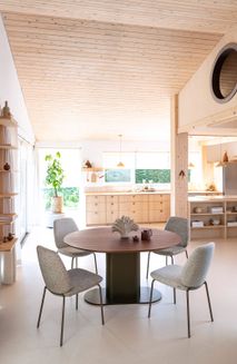 Eetkamertafel BRIANZA - Walnoot / Steel Brown XOO 52452-STB