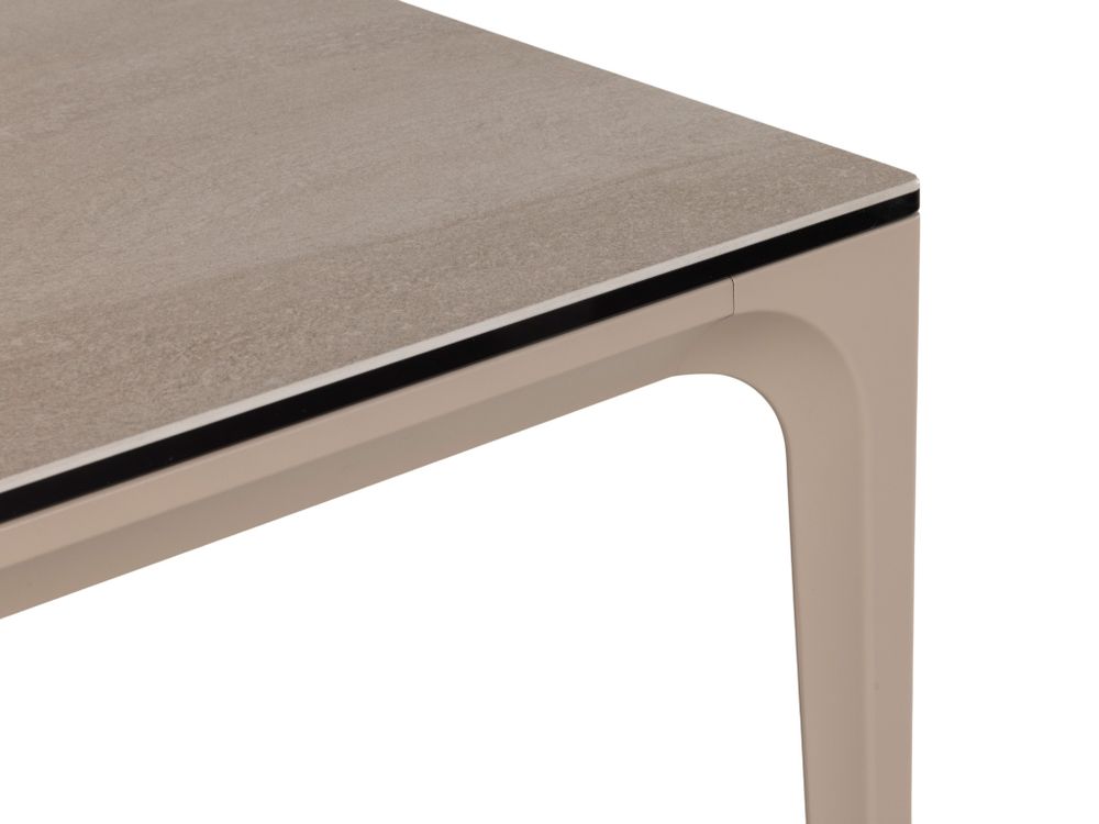 Eetkamertafel YARI - Travertijn/Champagne MED-29-000019