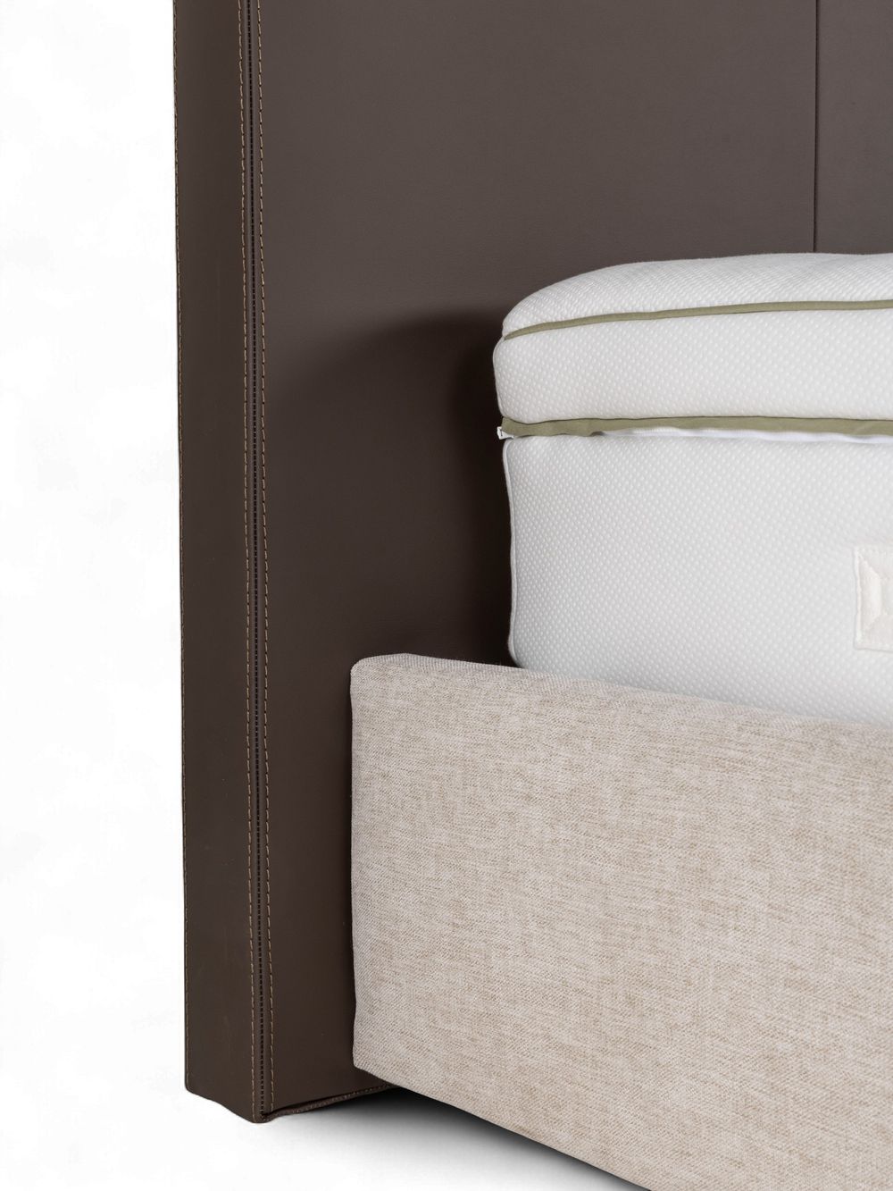 Elektrische boxspring LILY - Leder Namibo moro / s C-RCB-82-BEDTZ