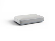 Wit Gel Memory foam kussen met blauwe bies.