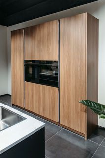 Keuken Sofie - Houtlook/Antraciet/Wit marmermotief KEUKEN SOFIE WEB