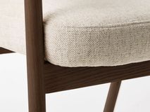 Armstoel ELK - Crème / Smoked Oak UNI-12-000001