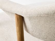 Armstoel ELK - Crème / Smoked Oak UNI-12-000002