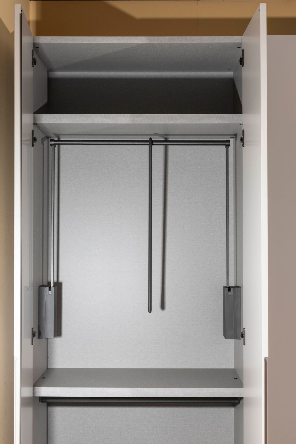 Draaideurkast NIGHT - Crème NVM-36-001-TOR