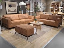 Set van 3-zit, 2,5-zit en poef ZEMBLA - Cognac C-HEH-ZEM-HKS1