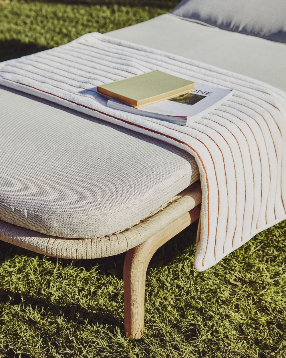 Ligstoel ALIPA - Acaciahout / Donkergrijs KAV O00489RO12