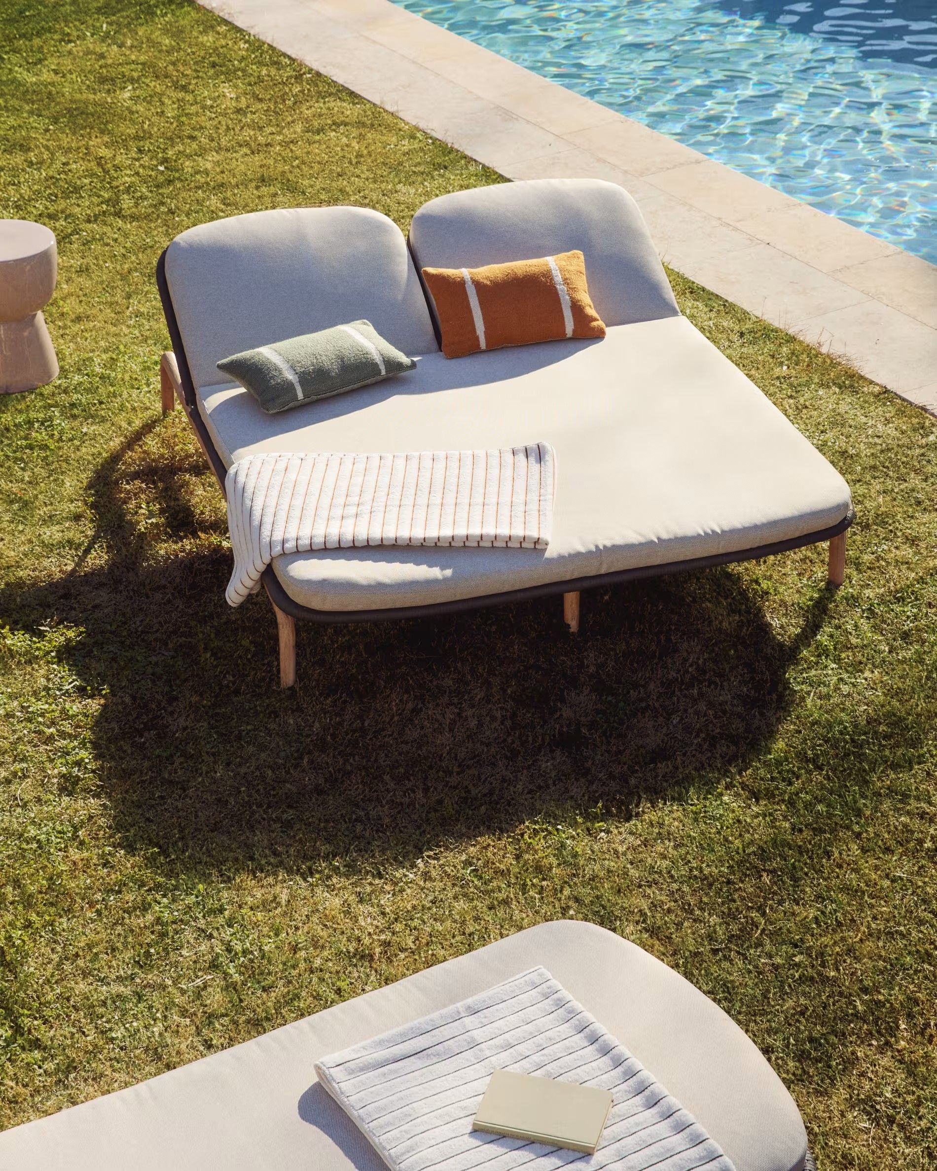 Tweepersoons ligstoel ALIPA - Acaciahout / Ecru