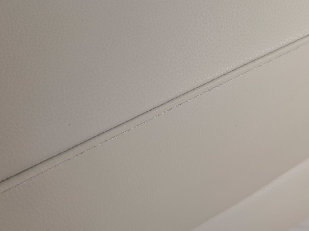 3-zit met elektrische relaxen APACHE - Leder licht DDV-24-000110-LR-GA1019