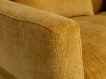 2,5-zit BONDI - Mustard FUR-45-000021-B-VM