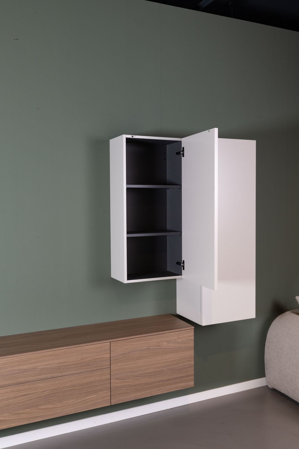 Hangend tv-meubel met hangkasten LIVING - Walnoot/ NVM-33-002-84-303