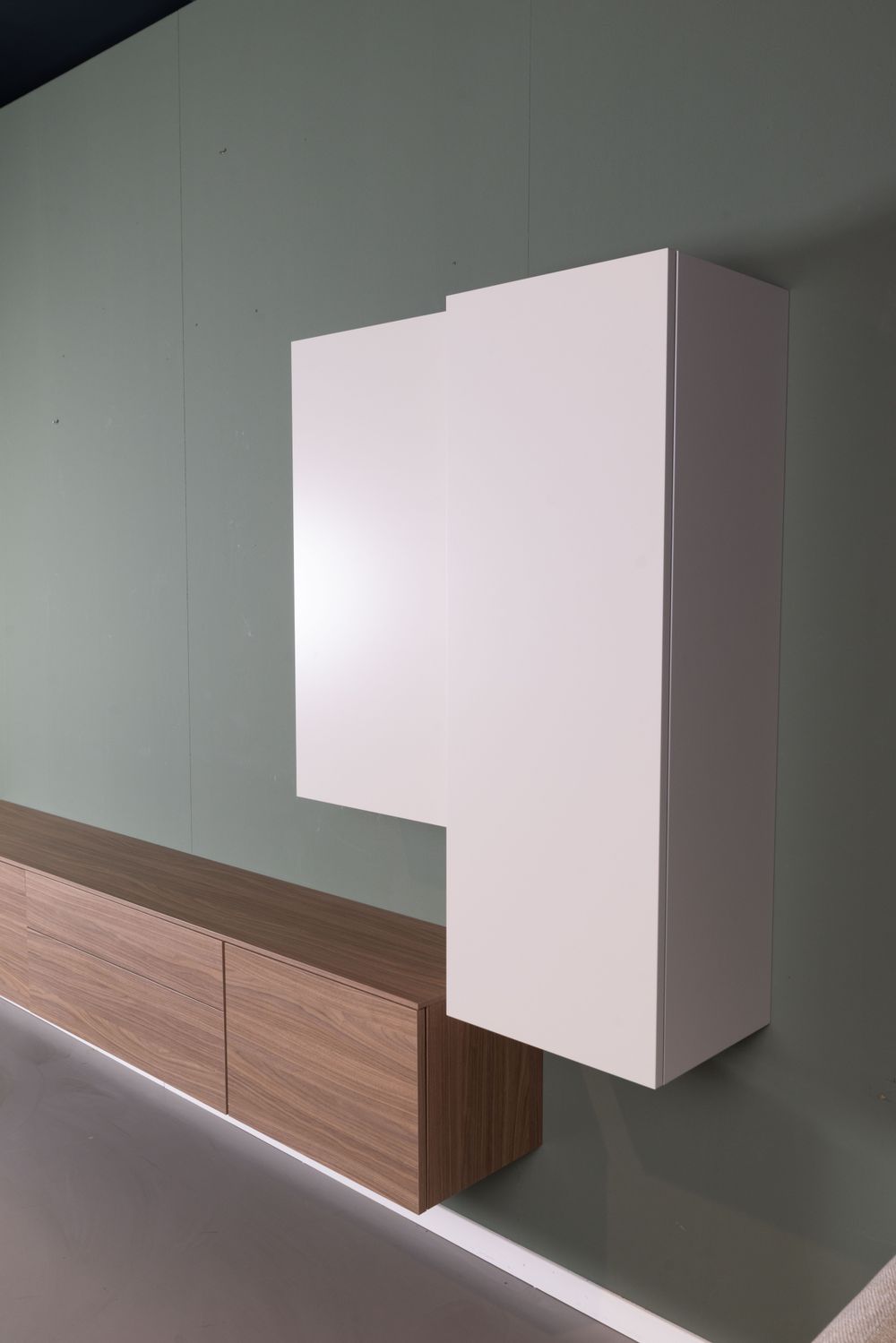 Hangend tv-meubel met hangkasten LIVING - Walnoot/ NVM-33-002-84-303