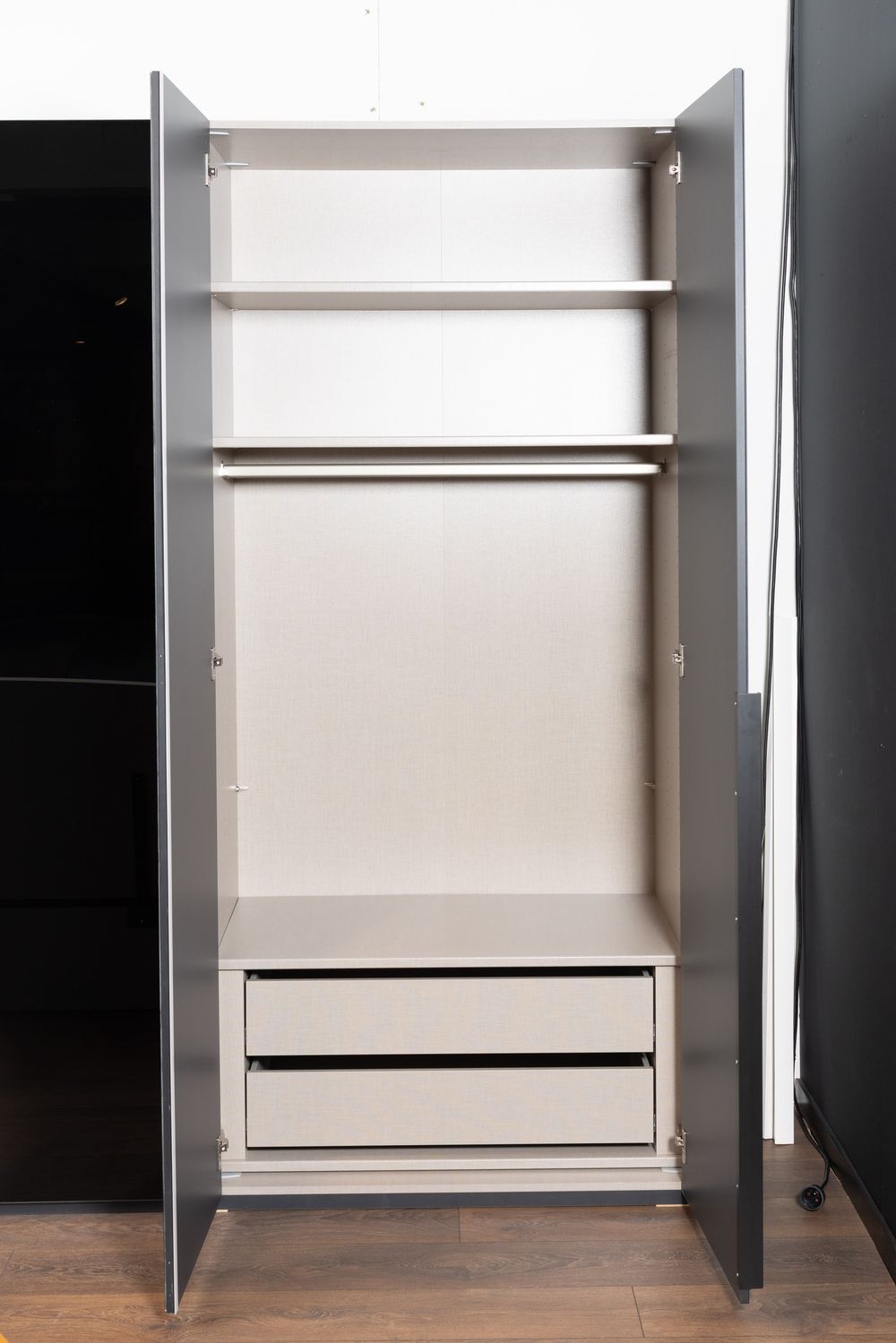 Draaideurkast VIANO - Zwart C-RCH-94-KAST2