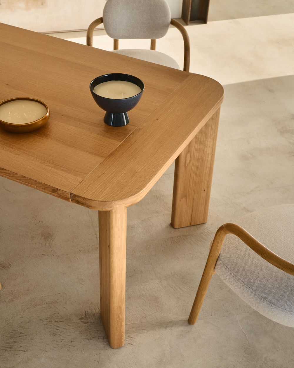 Uitschuifbare tafel JONDAL - Massief eikenhout KAV T0200010MM40