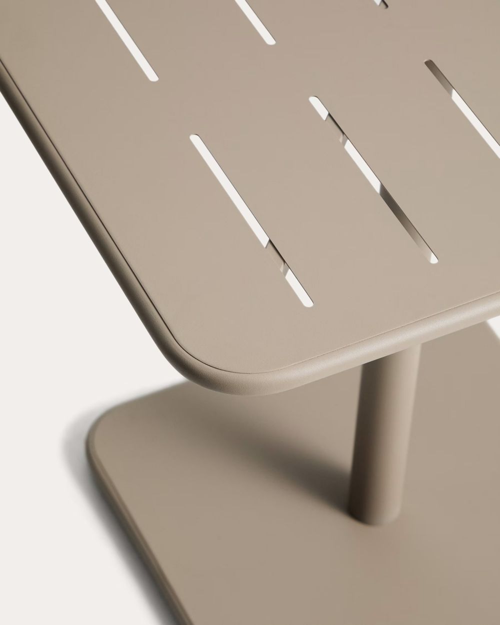 Tuintafel BRAI - Taupe KAV T00100RR12