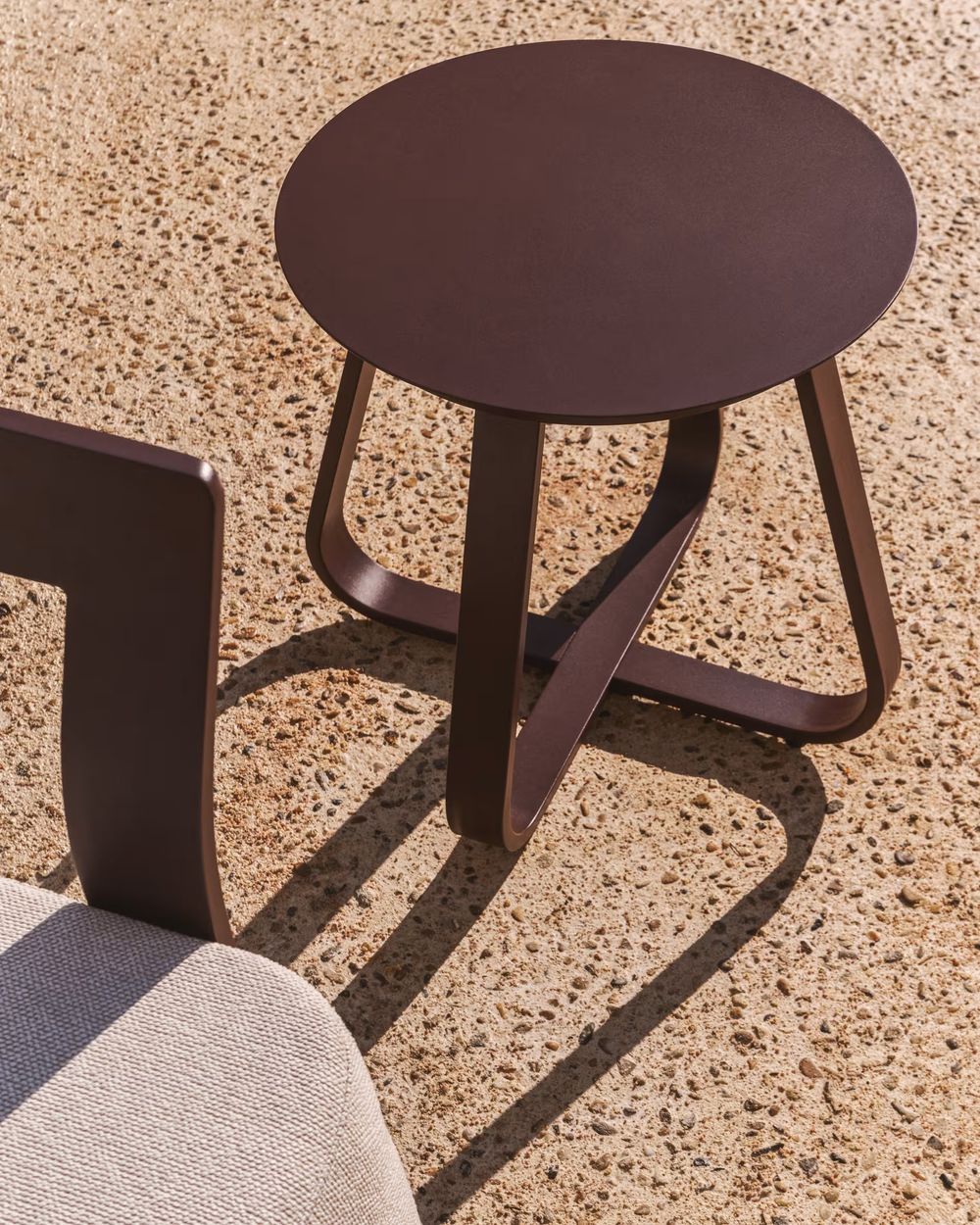 Bijzettafel TAMARIS - Bruin aluminium KAV O00663RR09