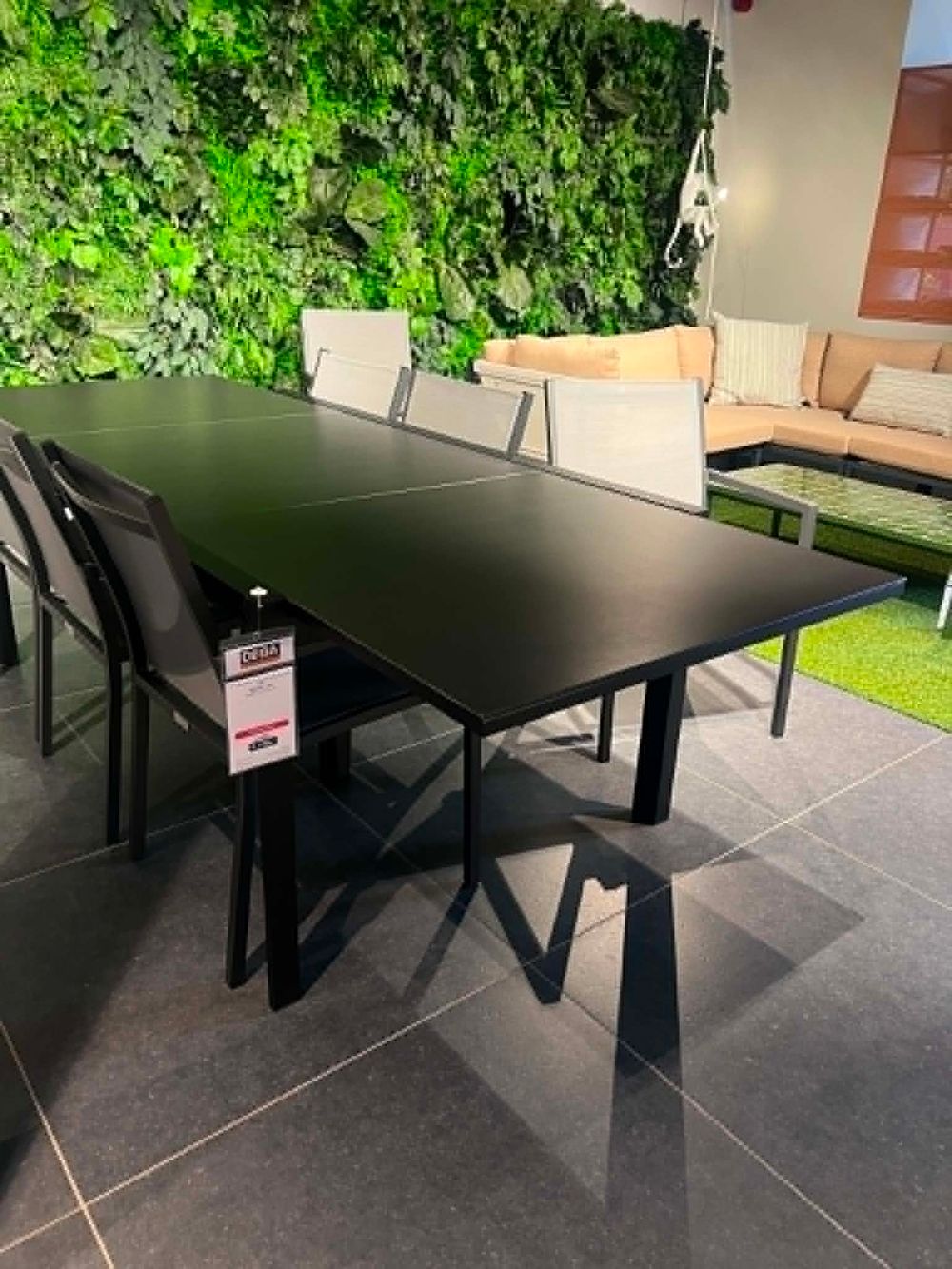 Tuinset: Tuintafel LIPPI en tuinstoel BARI C-GES-LI-BA