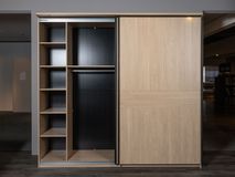 Schuifdeurkast LAGO - Eikenhouten look MBR-85-000021