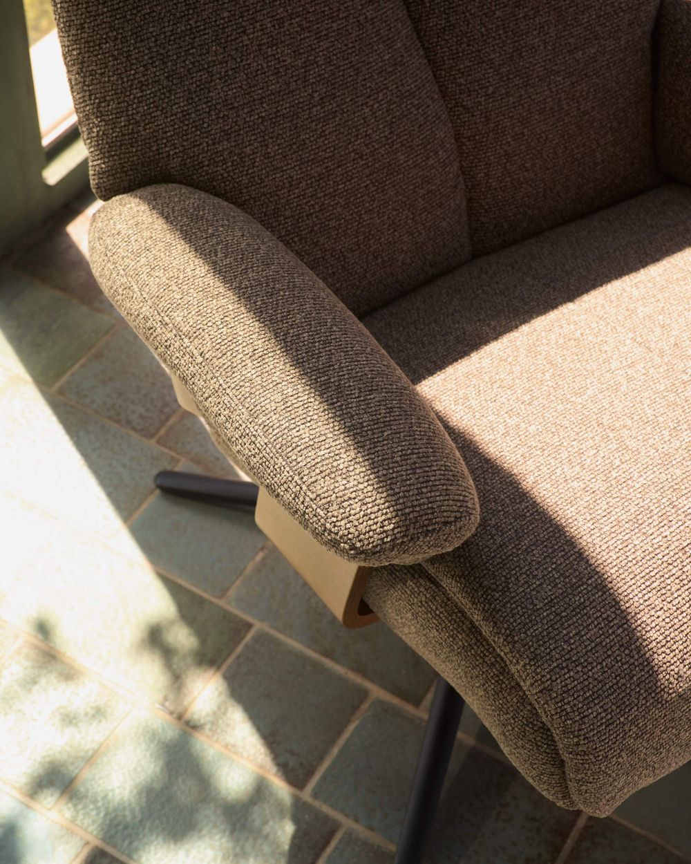 Draaifauteuil met voetbank TORIEL - Chocoladebruin KAV S00248FA09