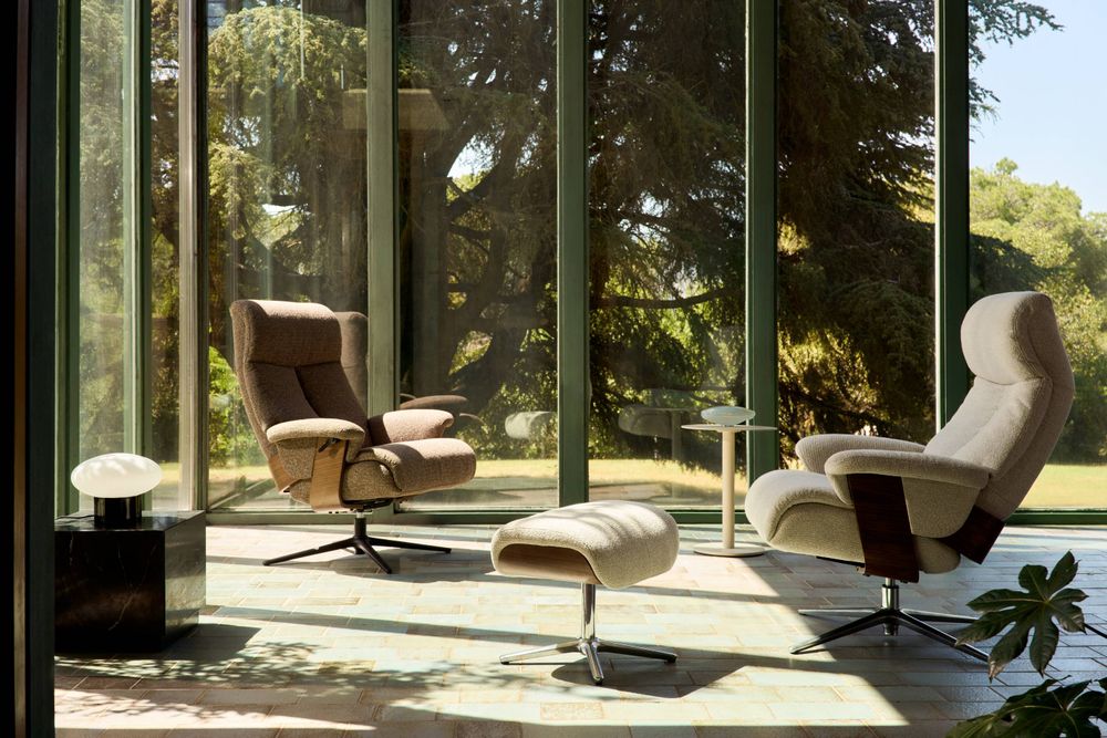 Draaifauteuil met voetbank TORIEL - Chocoladebruin KAV S00248FA09