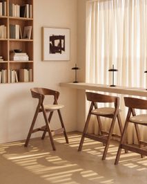 Barstoel GODIA - Walnoot eikenfineer / Beige stof KAV C00506MR10