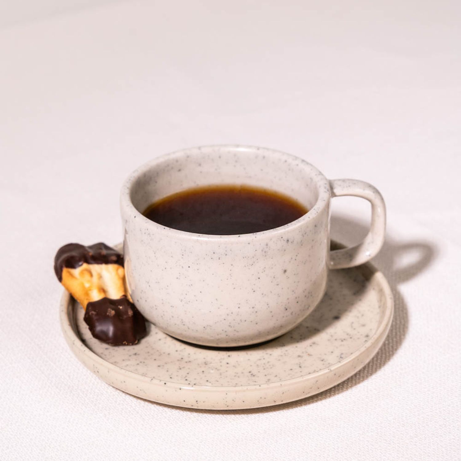 Koffiebordje BLUSH - Perzikoranje
