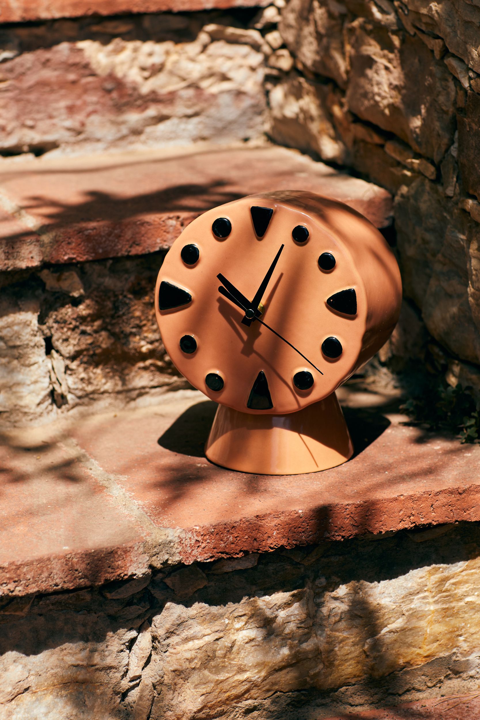 Klok RETRO CERAMIC - Roze