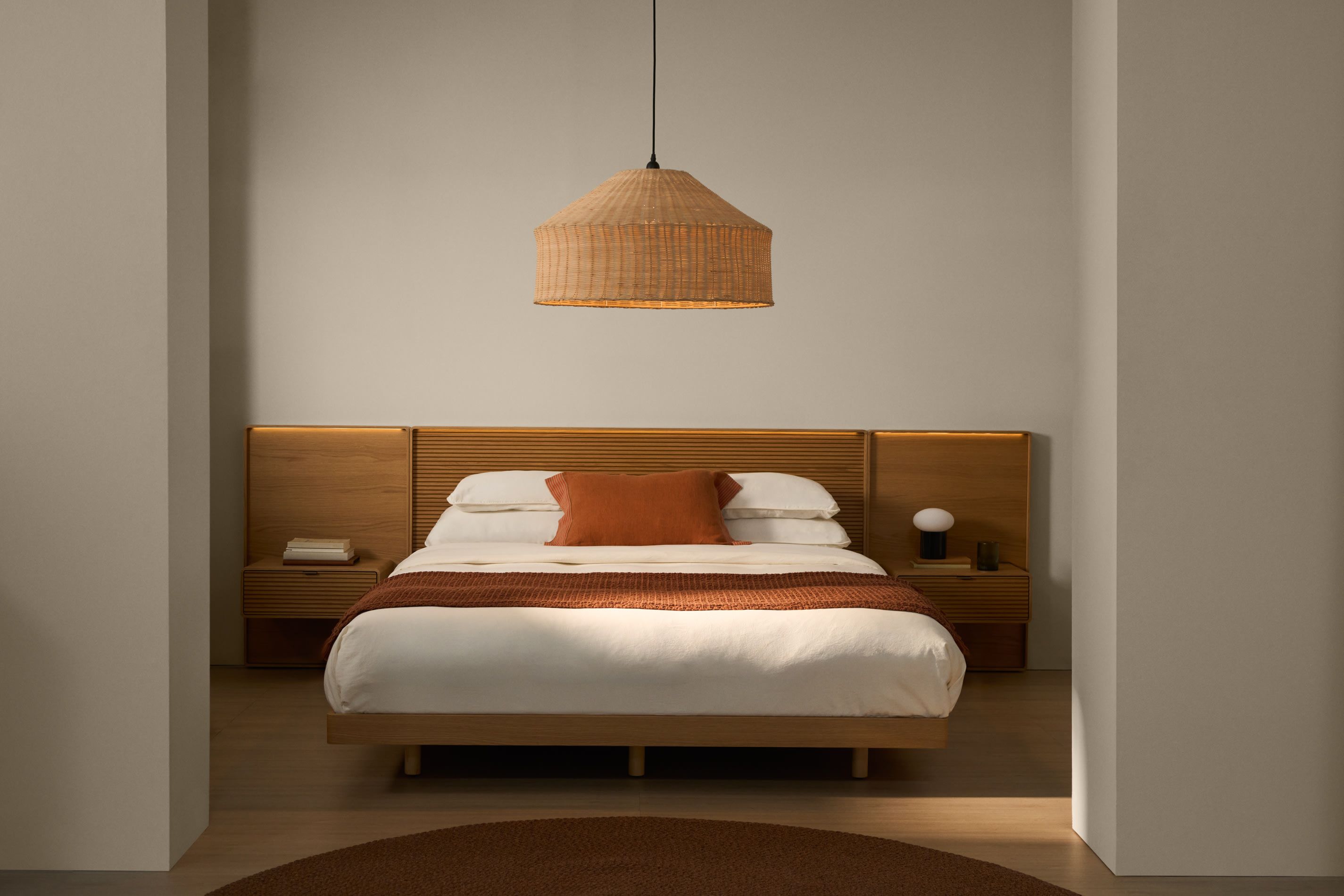 Bed met 2 nachtkastjes NORLEN - Naturel eikenfinee