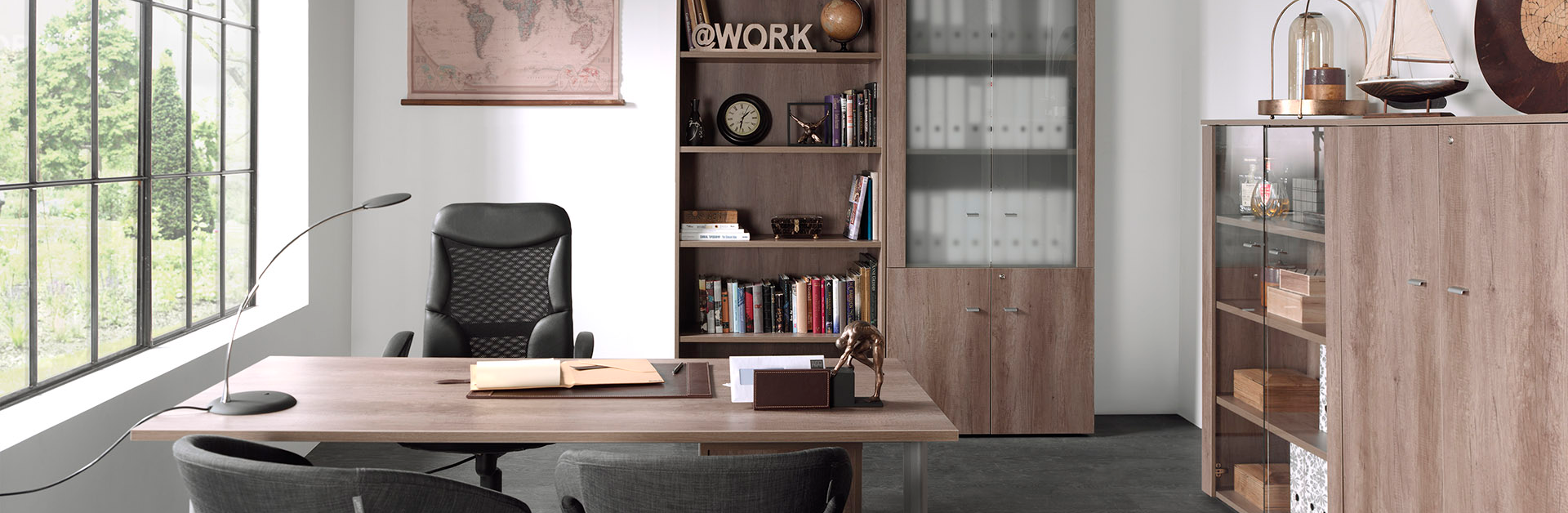 J.Gorbe bij DEBA Meubelen