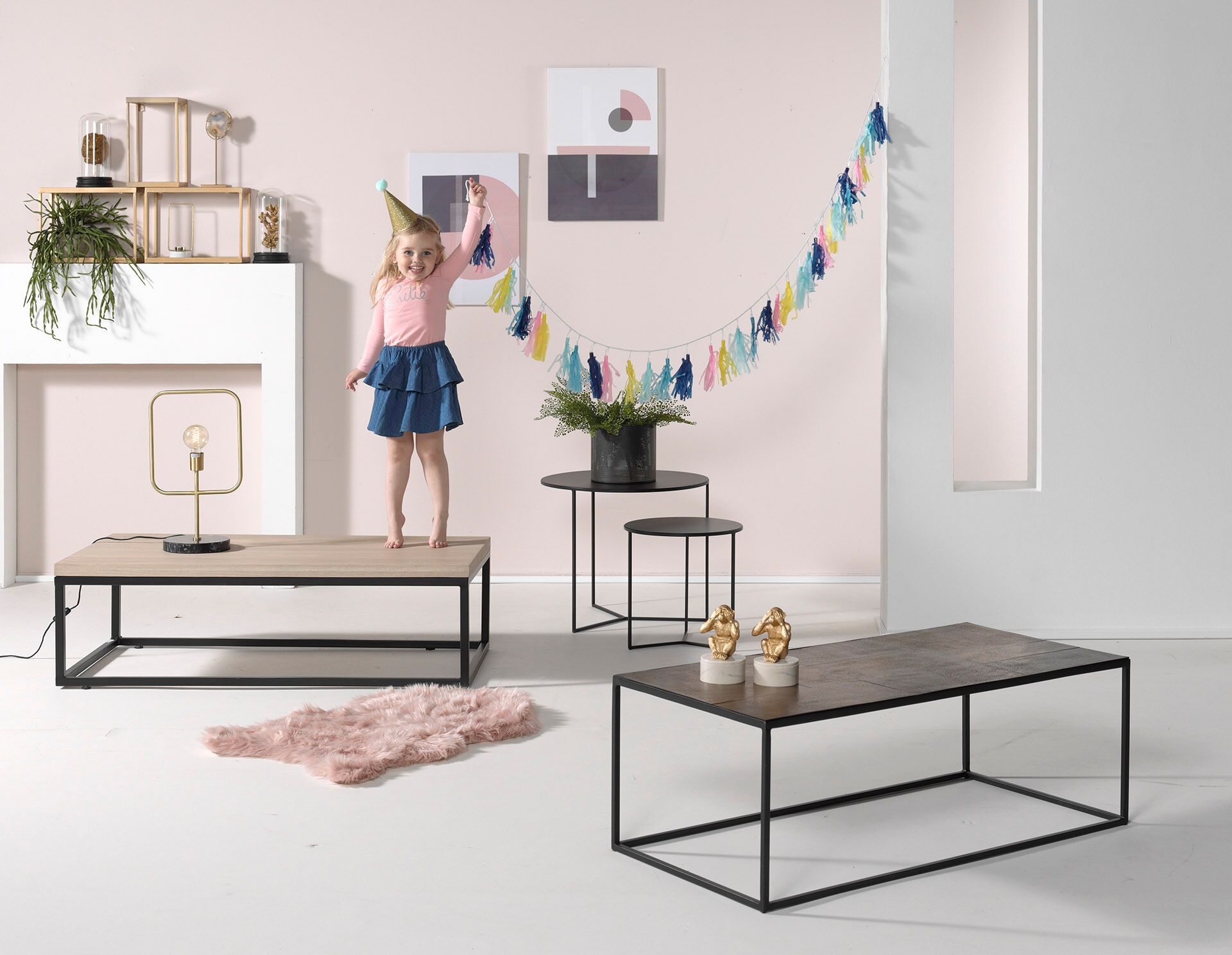 Salontafel ABERDEEN Sand hout B125 x D65 x H38 cm DEBA Meubelen