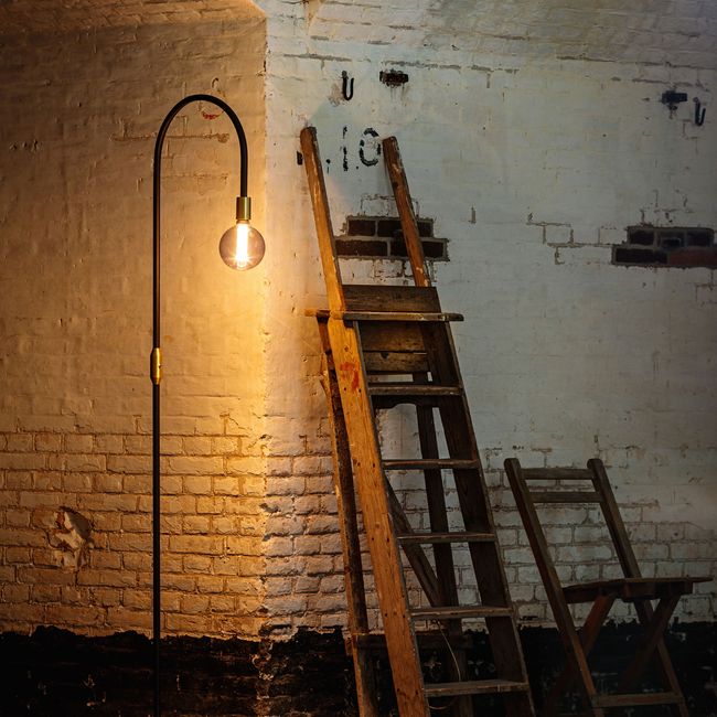 Vloerlamp PIKE - Zwart/goud