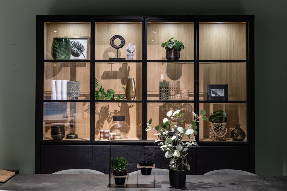 Vitrine ZEN incl. led - Black matte/smoked oak FDF-15-000270