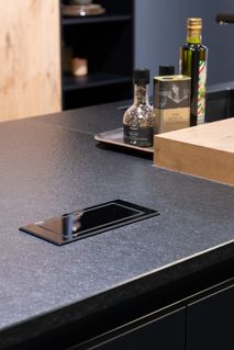 Keuken BALI in zwart/hout KEUKEN BALI WEB