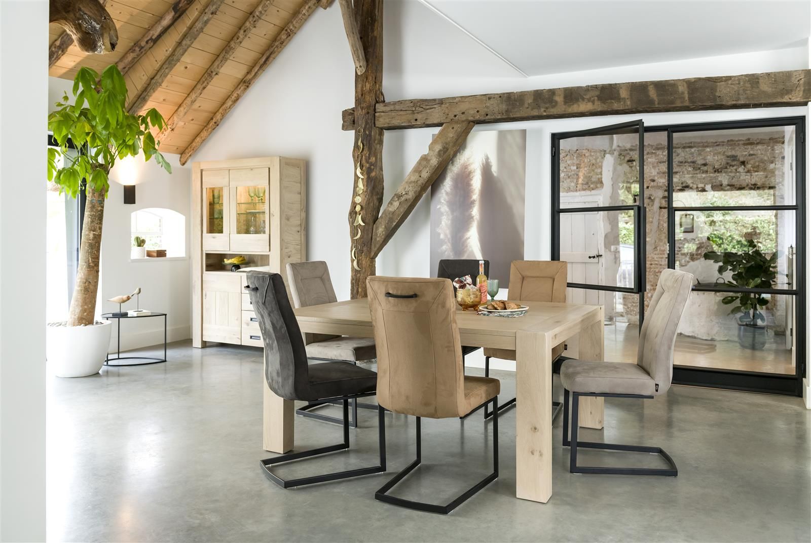 Stoel MALENE met swingframe - Nubucco donkerbruin