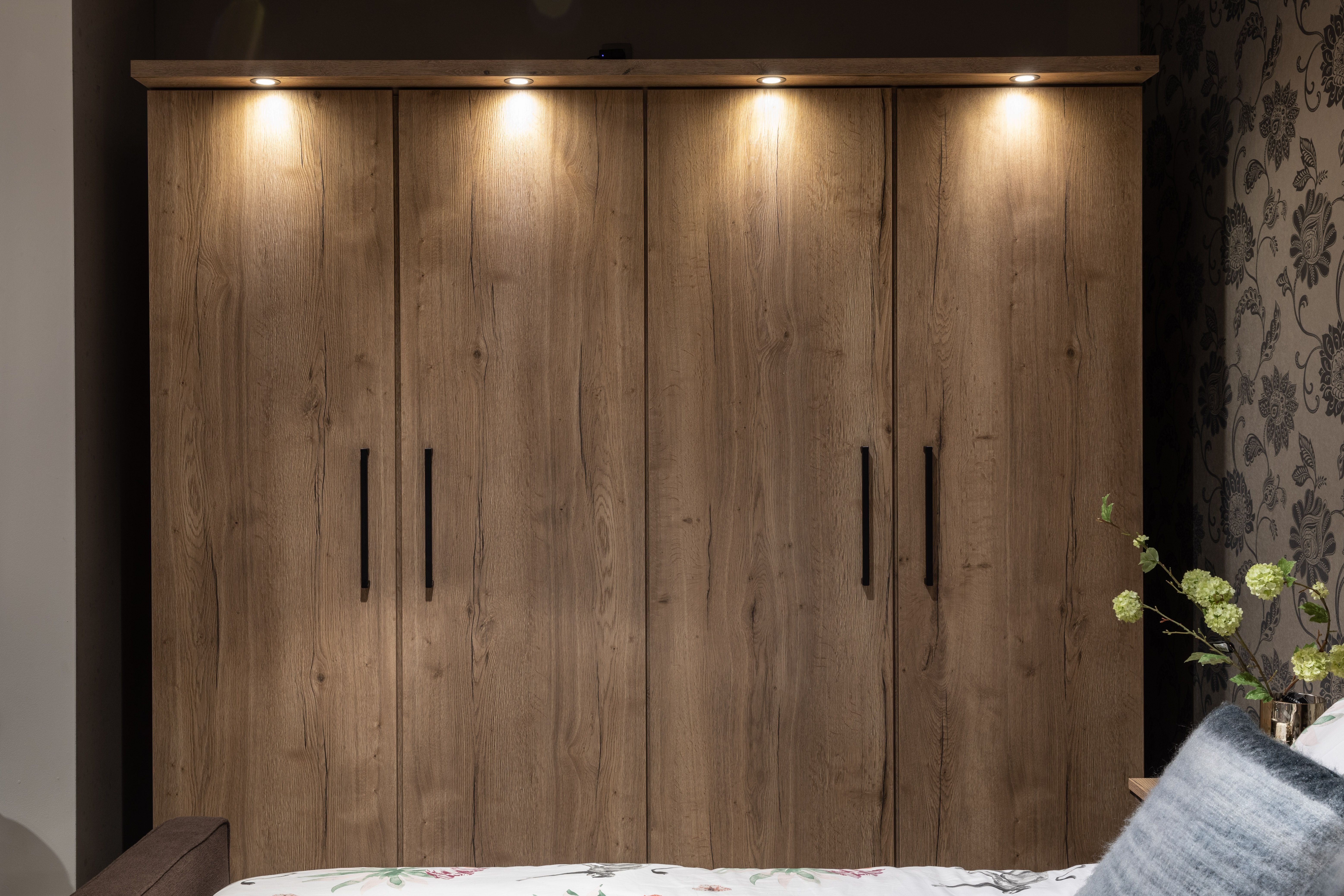 Kleerkast BRAXTON 4 deuren - Hout/metaal