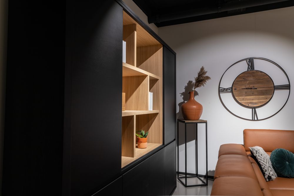 Vitrinekast ZEN - Black matte/Smoked oak FDF-15-000279