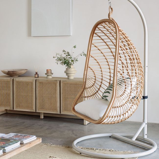 Hangstoel EKATARINA - Lichtgrijs / Rotan