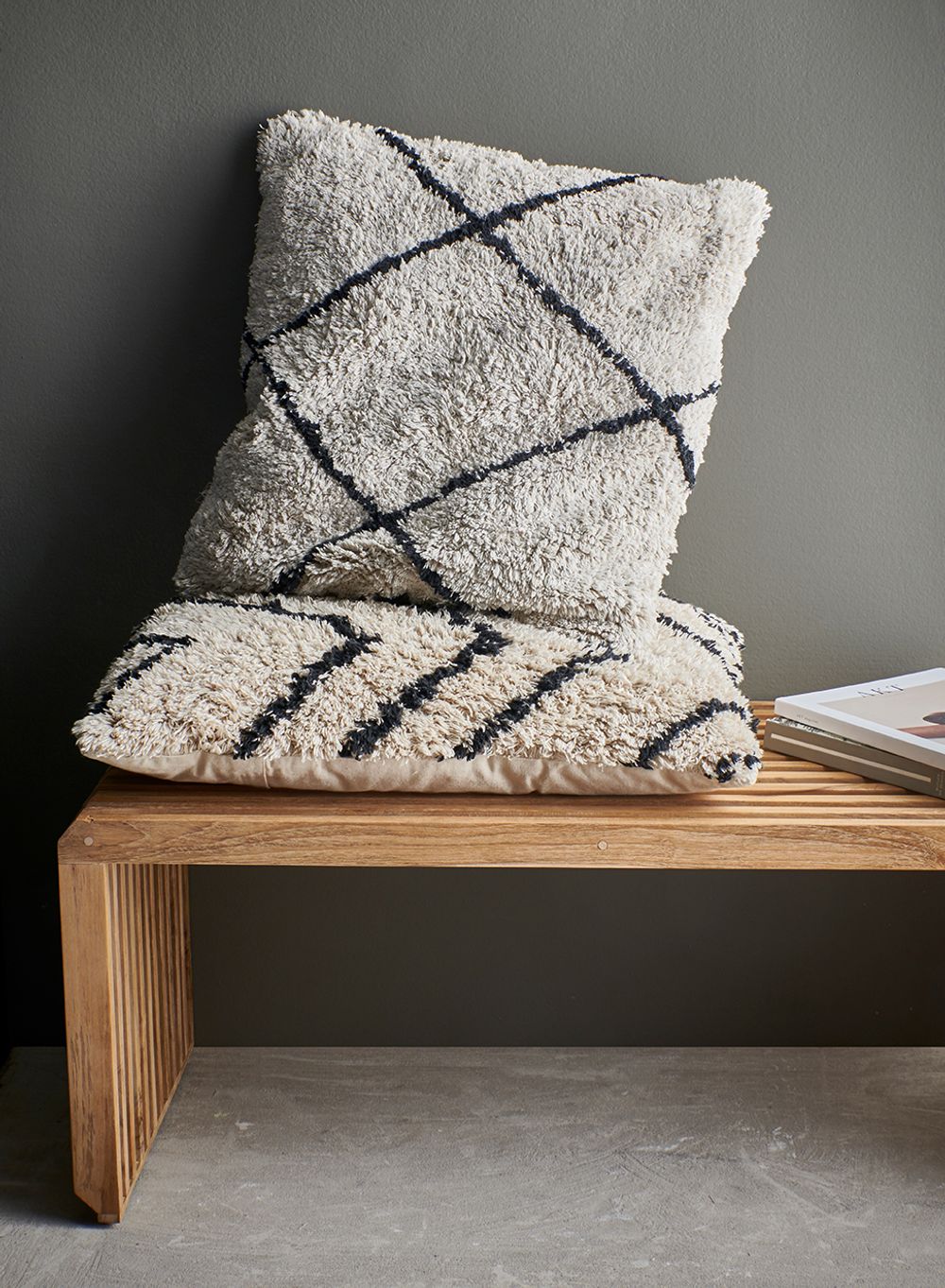 Sierkussen RUIT - Beige/zwart HKI TKU2065